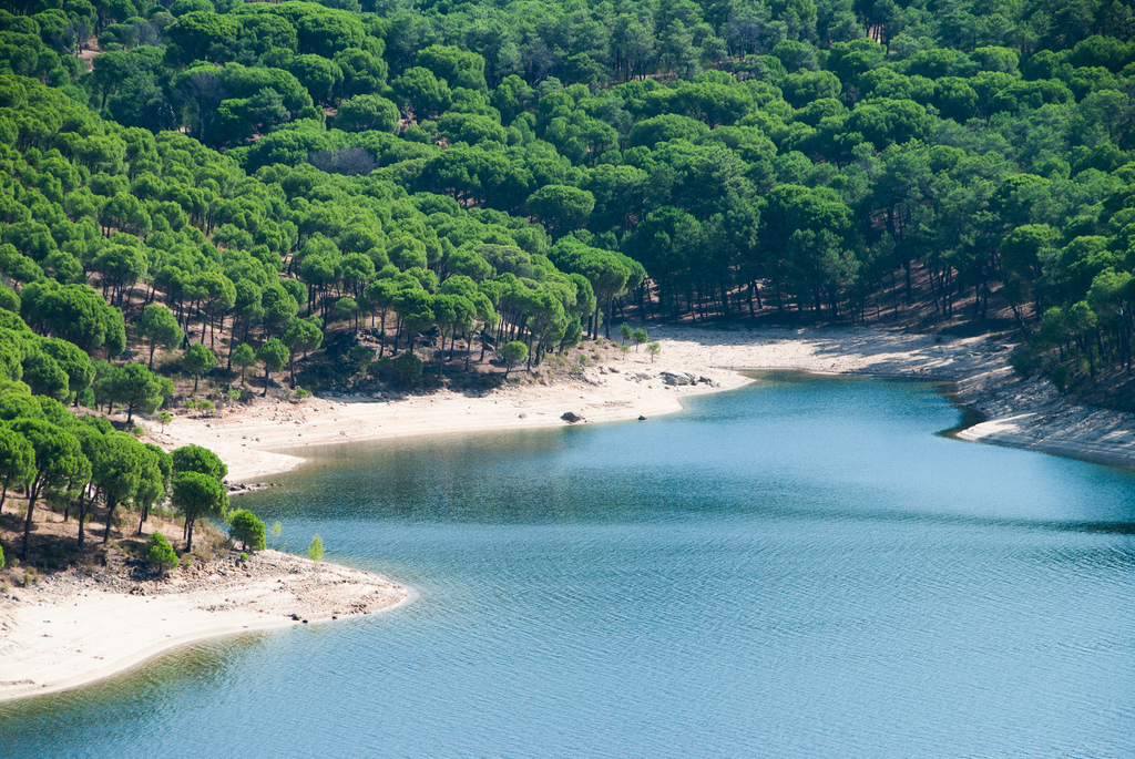 Embalse De San Juan En Madrid S Hay Playa Embalse De San Juan En Madrid S Hay Playa