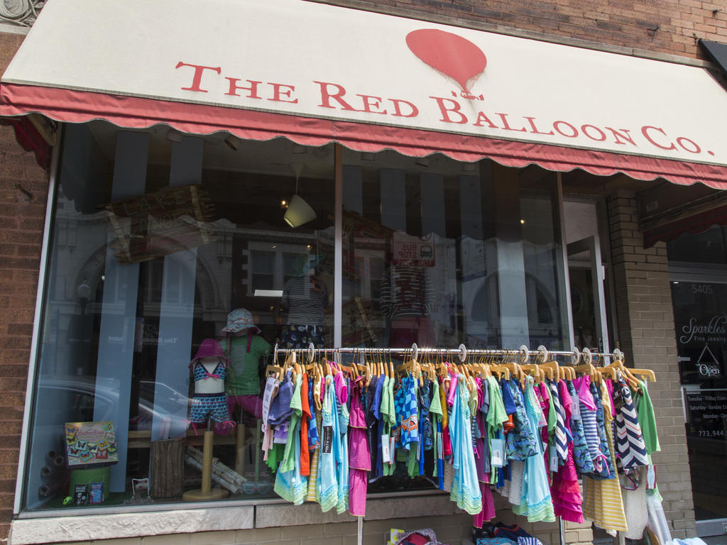 Baby stores in Chicago for gifts and gear