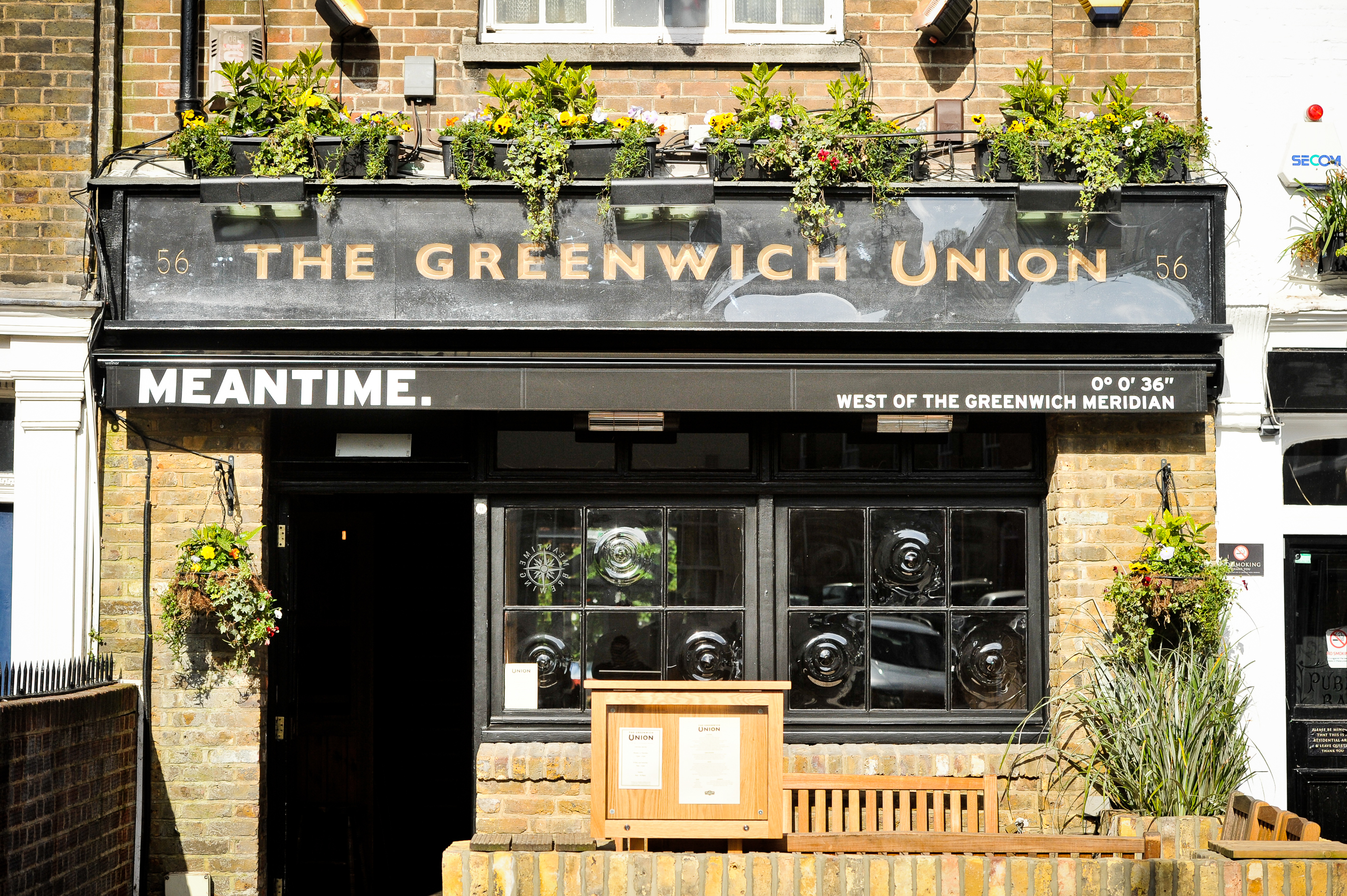 Greenwich Union Bars and pubs in Greenwich, London