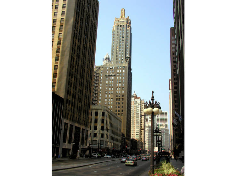 Carbide & Carbon Building (a.k.a. St. Jane Hotel), 230 N Michigan Ave