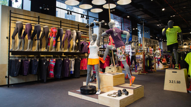 extract specificeren Opsplitsen Reebok FitHub | Shopping in Union Square, New York
