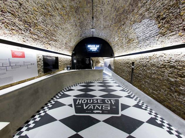 london vans store