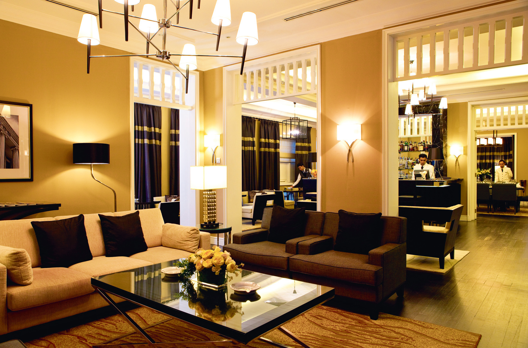 Colonial Cocktails At The Majestic Hotel