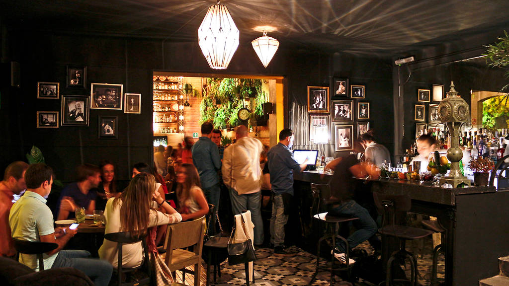 Gin Gin Bars in Roma, Mexico City