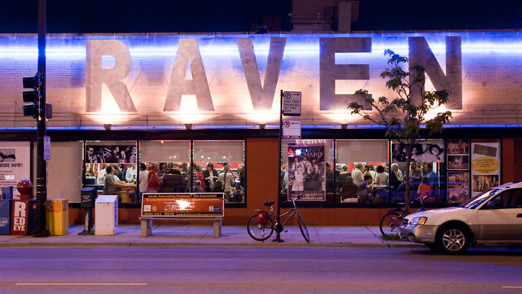 STOREFRONT THEATER: Raven Theatre