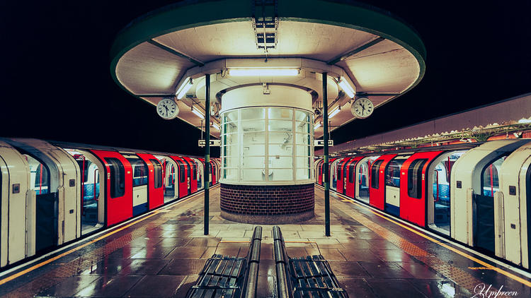 Hainault Station