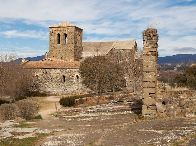 Sant Pere de Casserres Sant Pere de Casserres