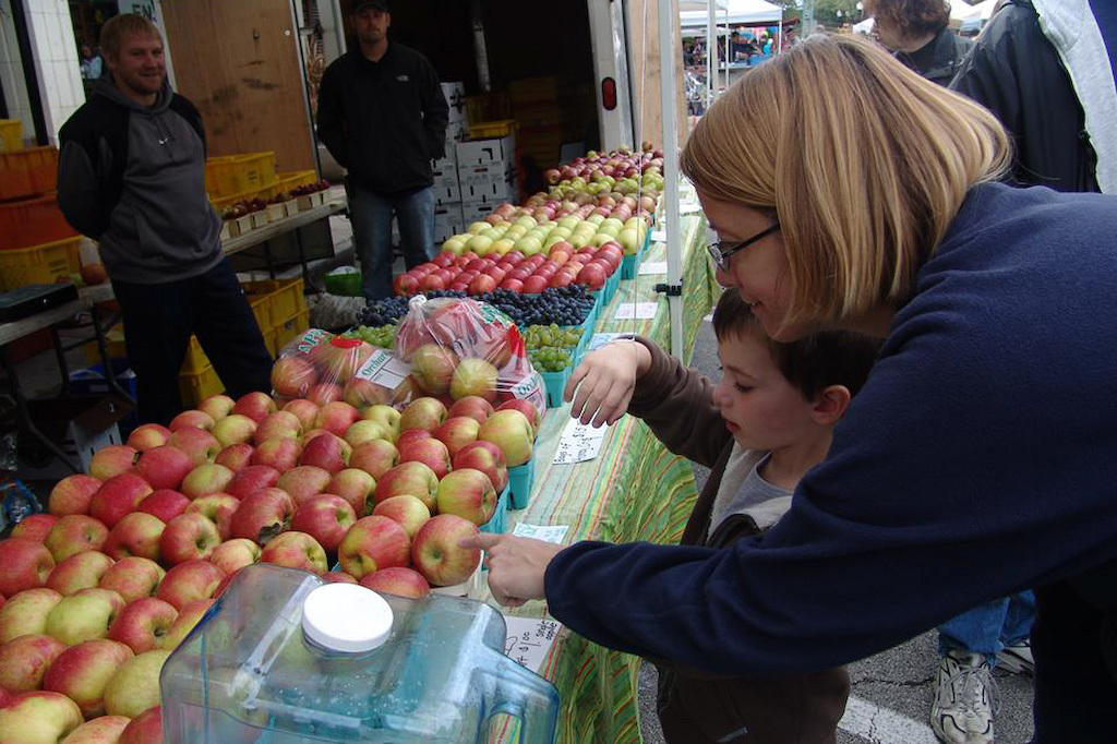 Lincoln Square Apple Fest Things to do in Chicago