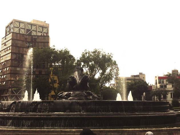 Fuente de Cibeles Fuente de Cibeles