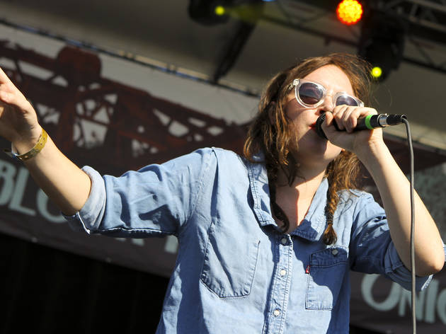 Lollapalooza 2015: Sylvan Esso + Absofacto Sylvan Esso gets the crowd dancing at the Hideout Block Party and Onion A.V. Fest on September 6, 2014.