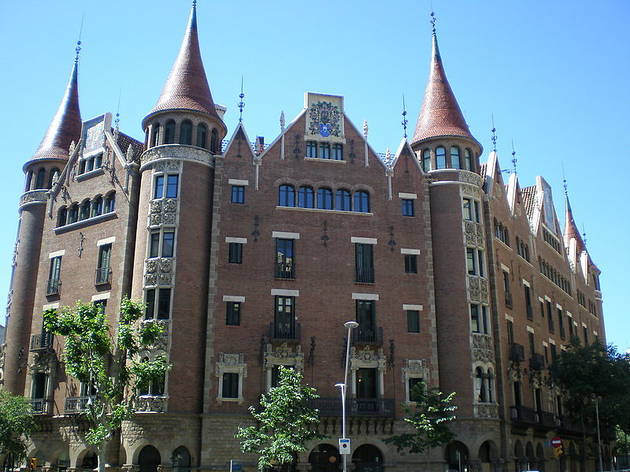 Casa Terrades (Casa de les Punxes) Casa Terrades (Casa de les Punxes)