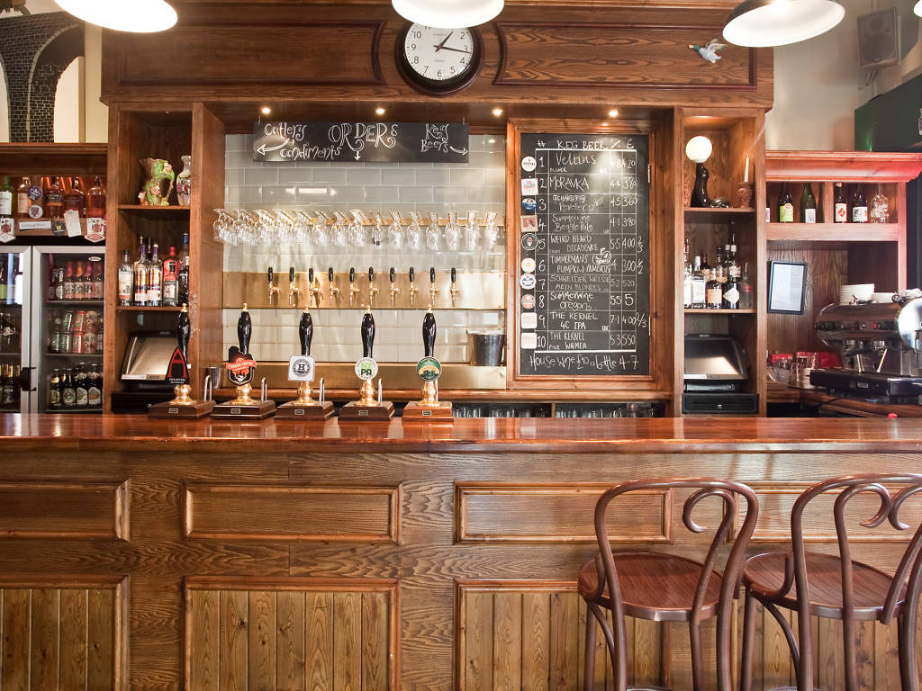 15 Absolute Best Pubs in Manchester