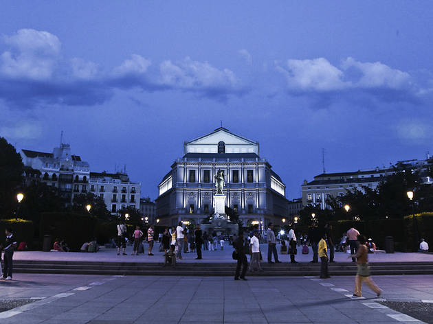 Plaza de Oriente Plaza de Oriente