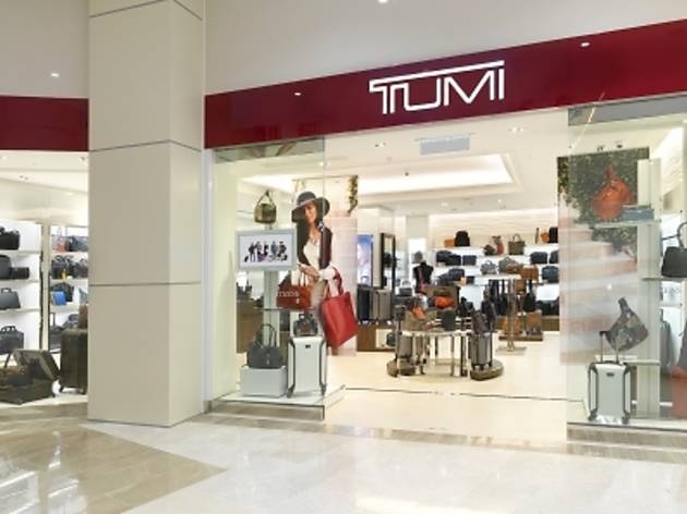 Tumi Shopping In Gurney Drive Penang