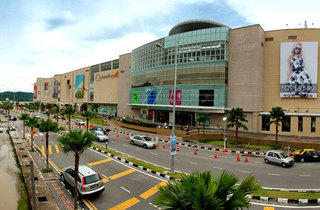 Queensbay Mall | Shopping in Bayan Lepas, Penang