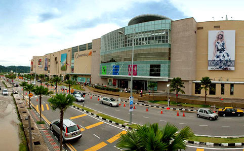 Queensbay Mall, The Largest Shopping Mall In Northern Malaysia ...