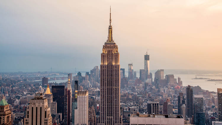 The Amazing Adventures of Kavalier & Clay by Michael Chabon: The Empire State Building