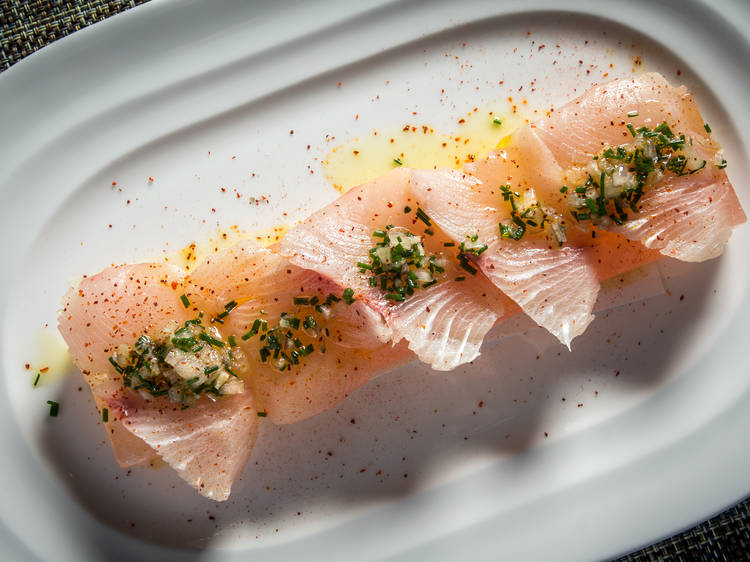 CHARLIE PALMER STEAK yellowtail sashimi