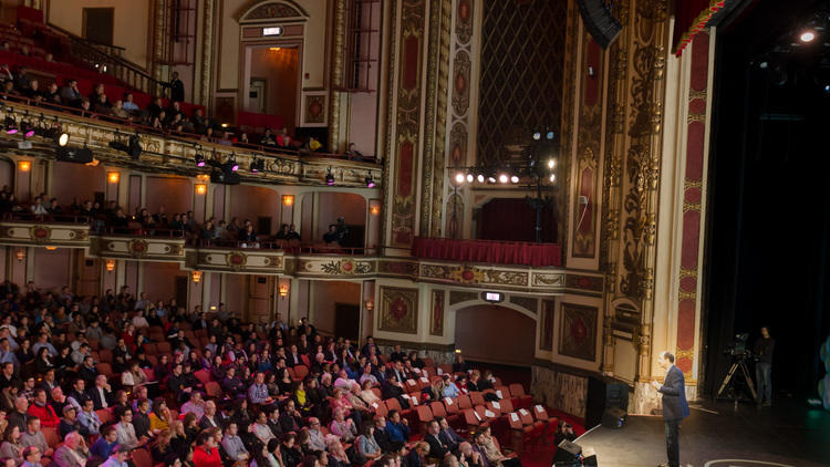 A summit at Chicago Ideas Week.