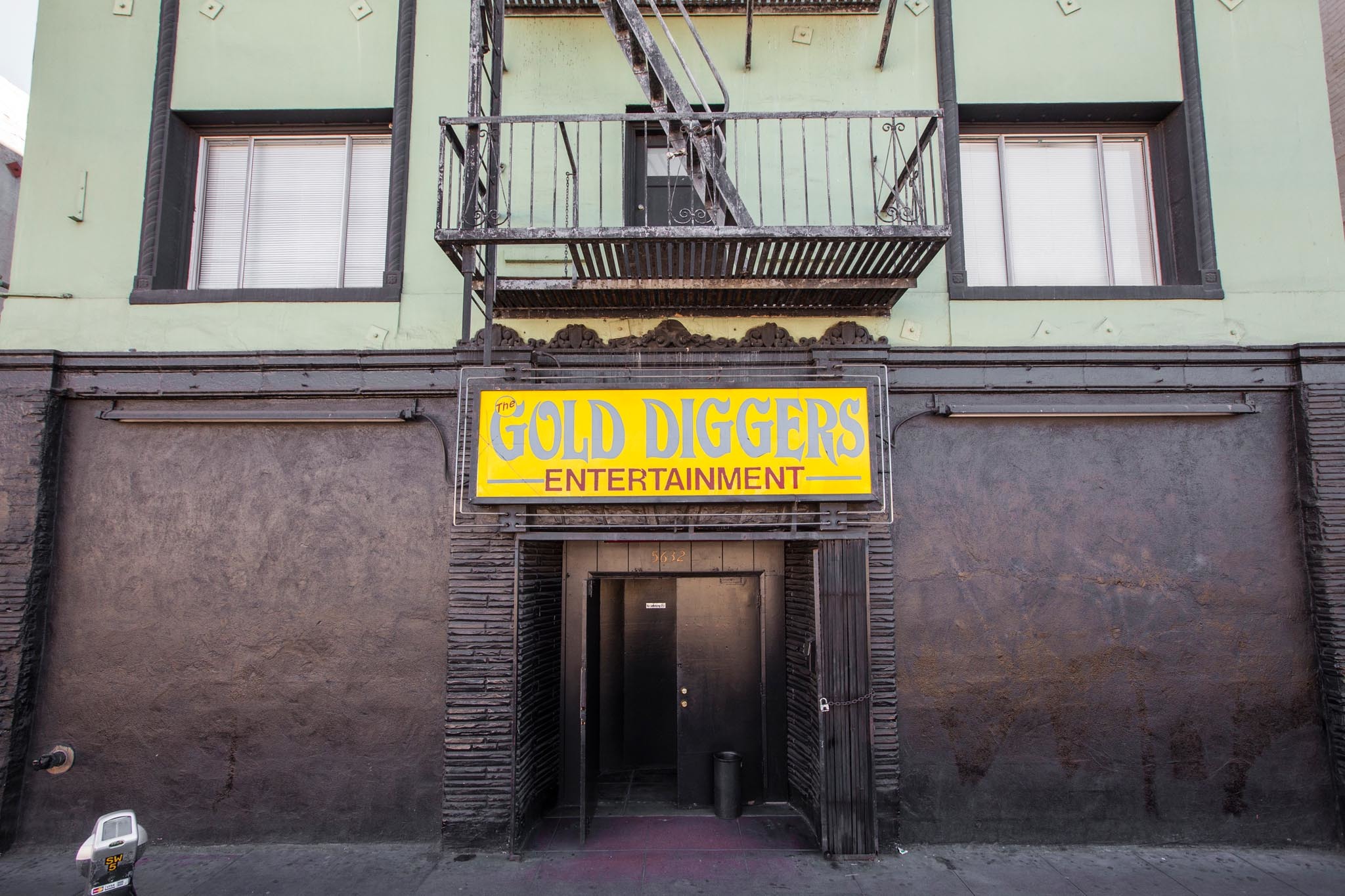 Gold Diggers Saloon