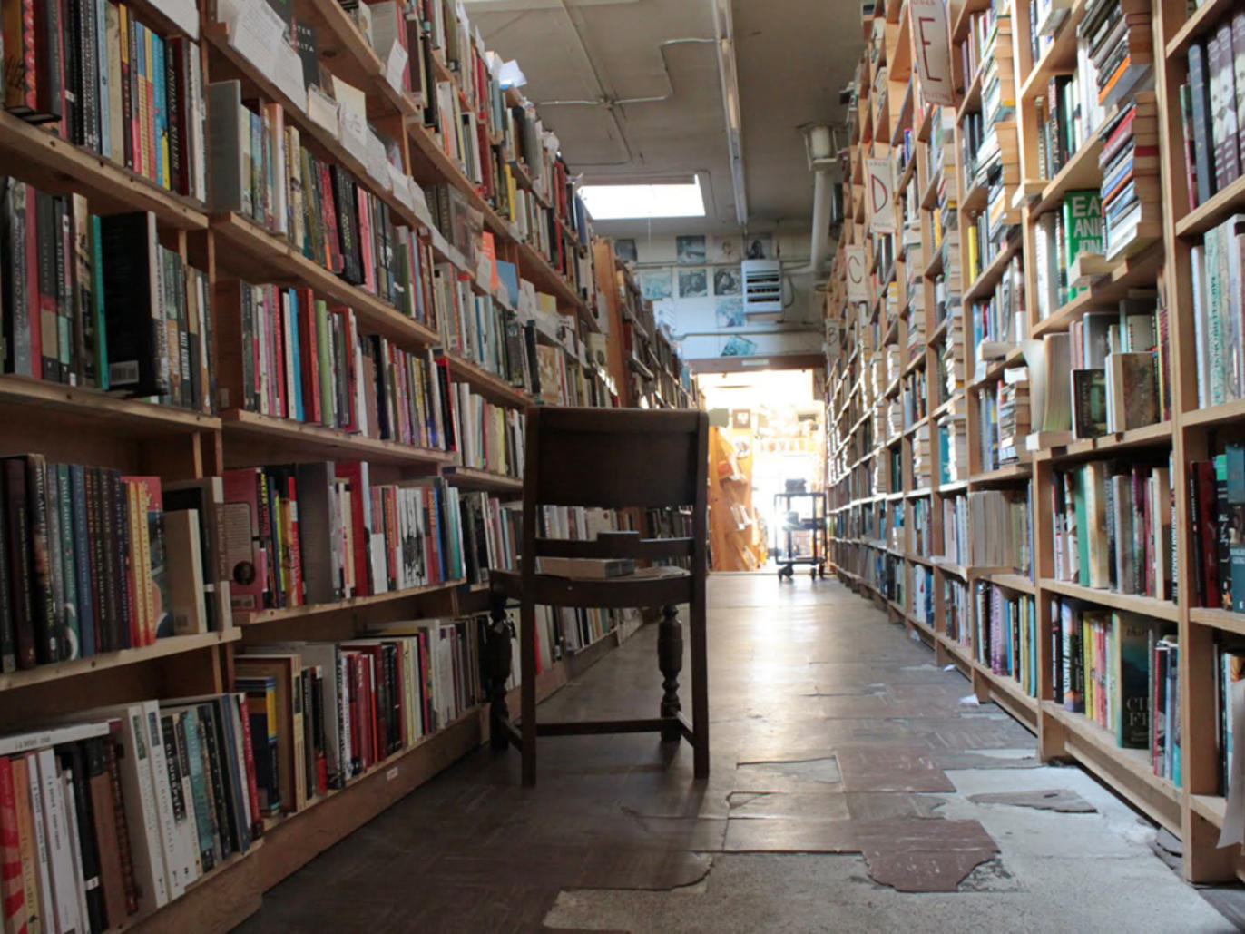 10 Best Bookstores in San Francisco to Get a Good Book