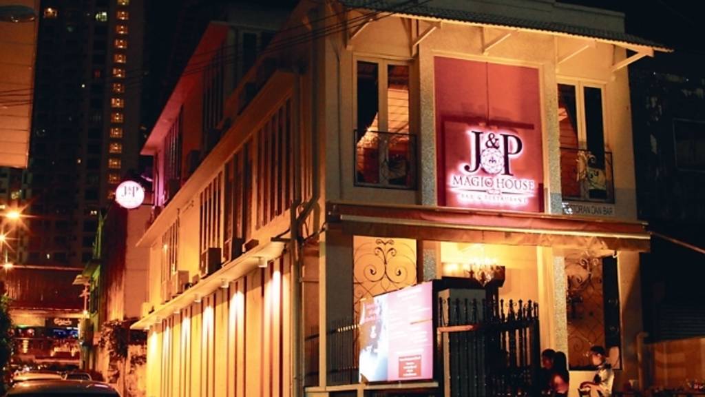 J&P Magic House | Restaurants in Bukit Bintang, Kuala Lumpur