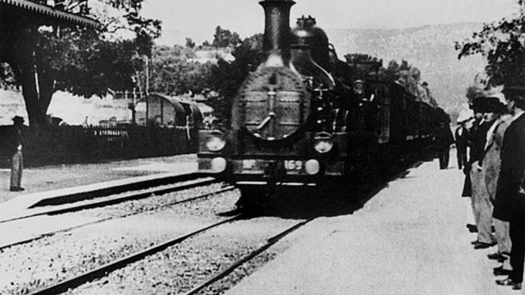 “The Arrival of a Train at La Ciotat” (1896)