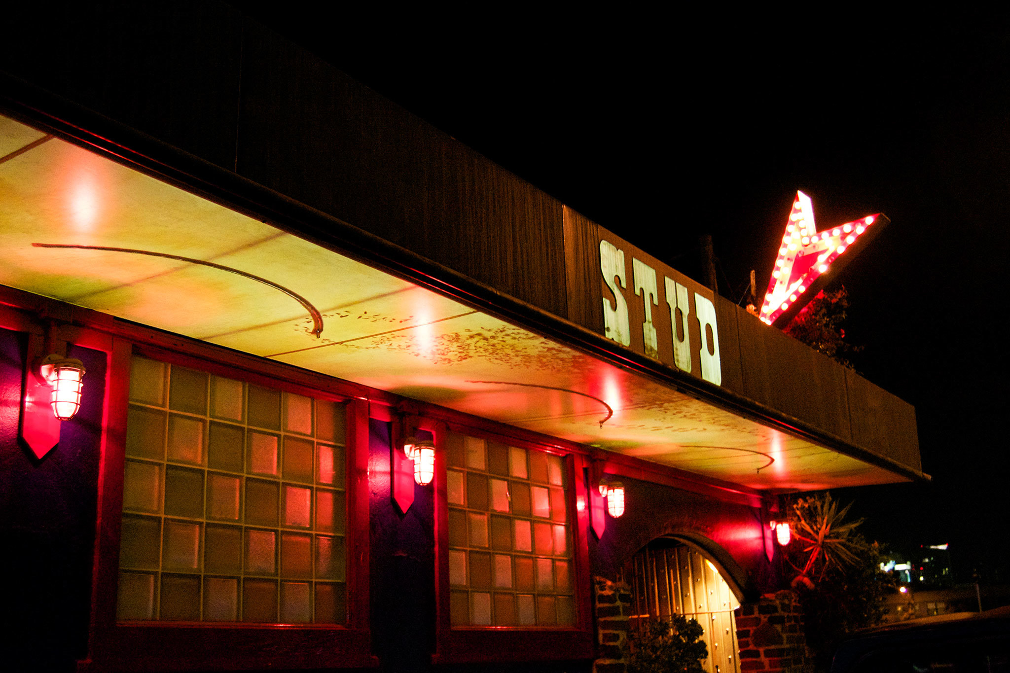 gay bars san francisco near embarcadero