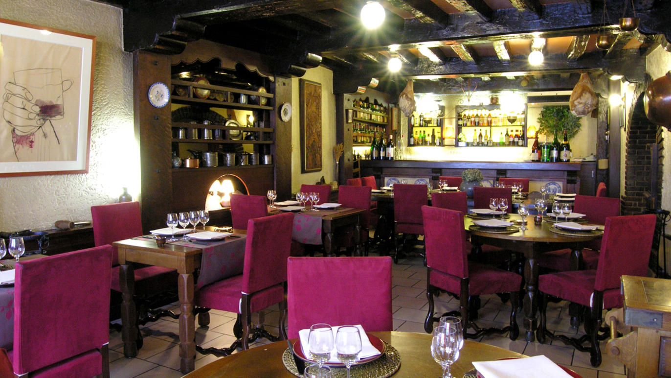 Ambassade Dauvergne Restaurants In 3e Arrondissement Paris 