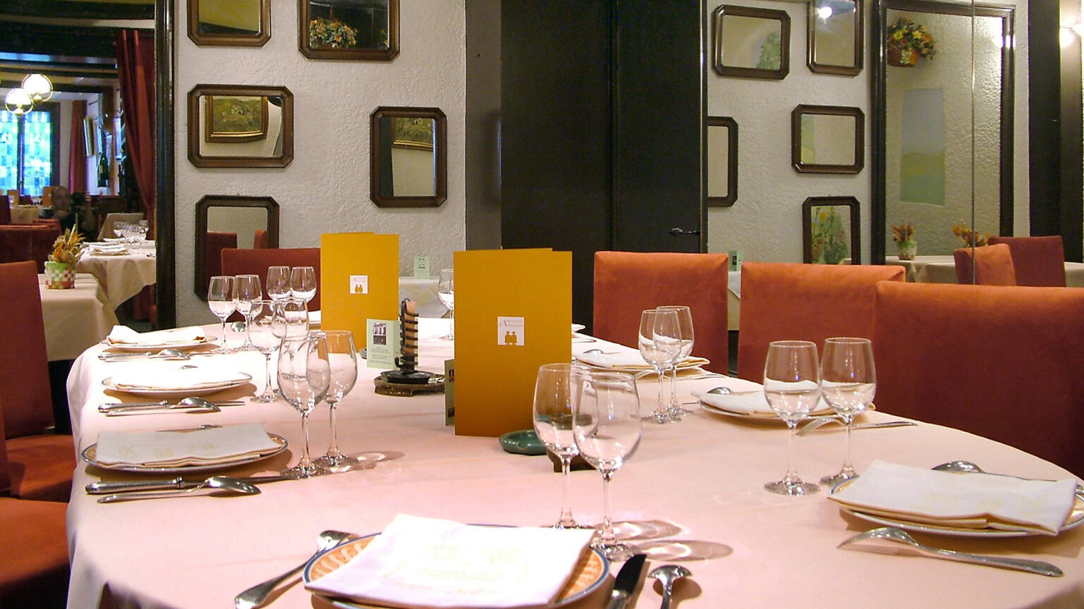 Ambassade Dauvergne Restaurants In 3e Arrondissement Paris 