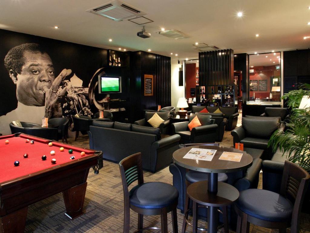 Harry's Boat Quay Clubs in Raffles Place, Singapore