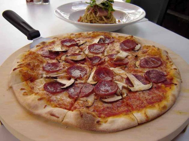 Mont Calzone Pizza & Pasta Mont Calzone Pizza & Pasta