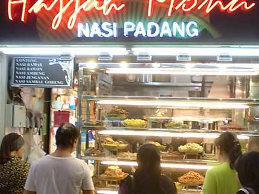 9 Best Grocery Stores, Supermarkets and Markets In Singapore