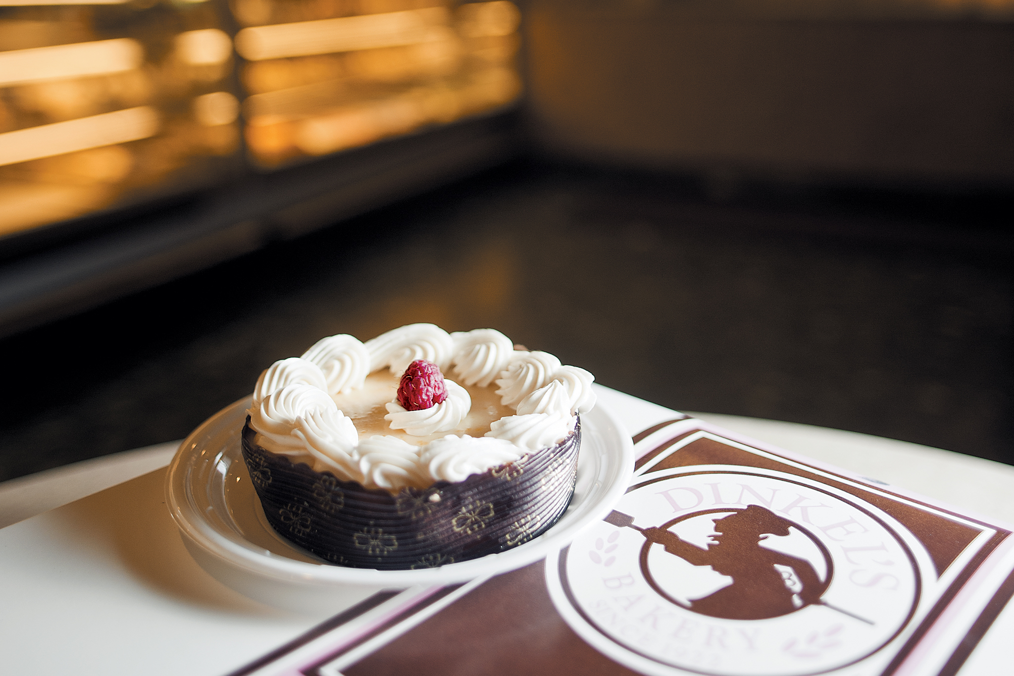 22 Amazing Bakeries in Chicago For Cakes, Pastries and Coffee