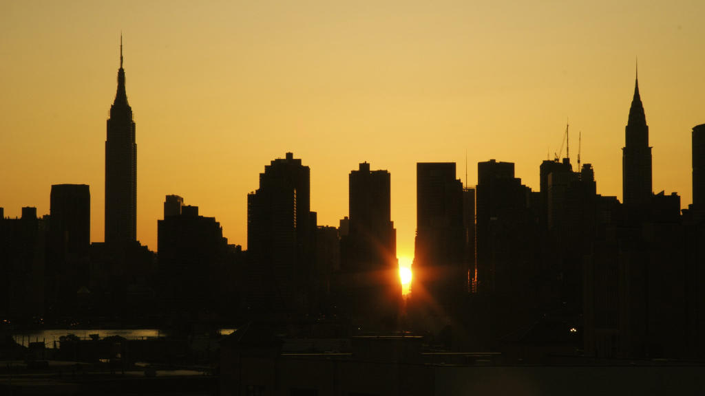 See a sunset NYC tourists will rave about with our pick of stunning photos