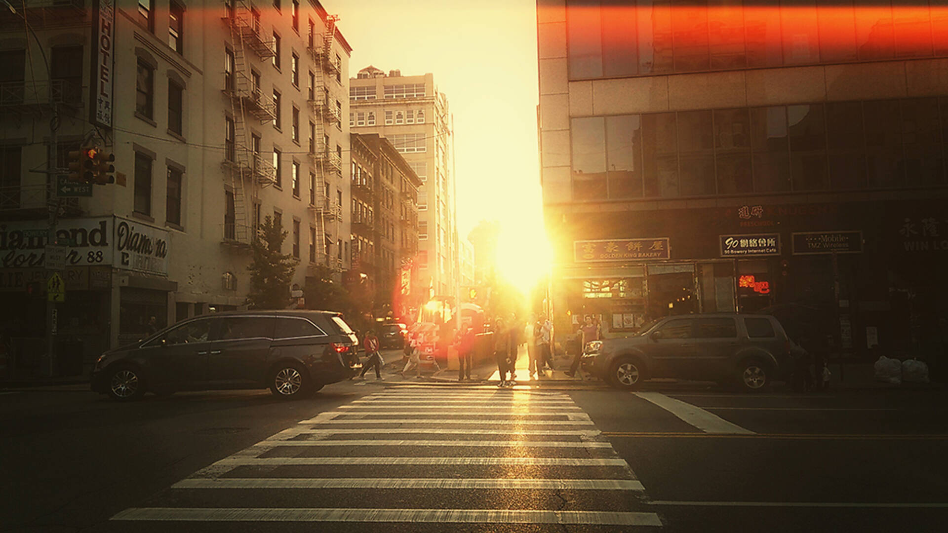 See a sunset NYC tourists will rave about with our pick of stunning photos