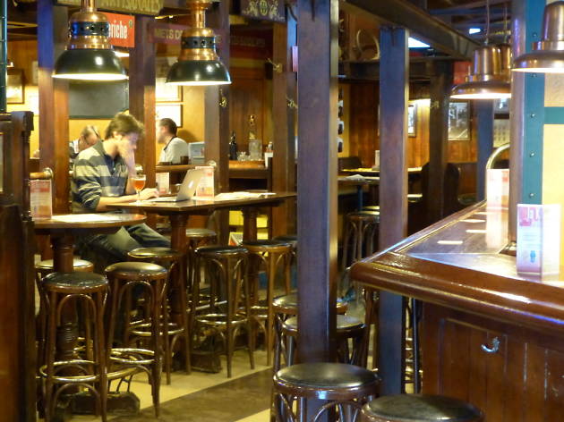 Les Brasseurs Les Brasseurs, Lausanne bar, Time Out Switzerland