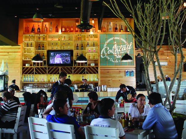 Cocktail, mar +bar Cocktail, mar +bar