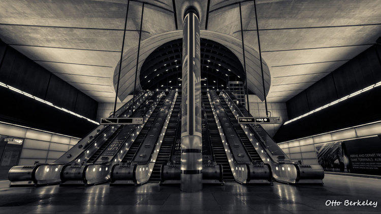 Canary Wharf escalators