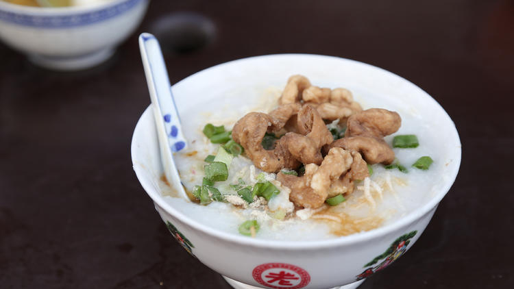 Pork innards porridge