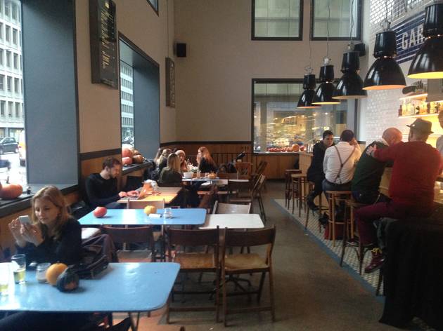 Hin & Weg Gare Hin and Weg Gare cafe Zurich