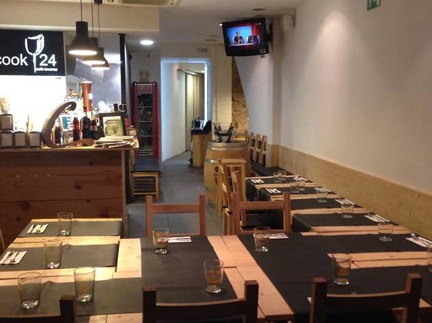 Taverna Cook 24 Taverna Cook 24