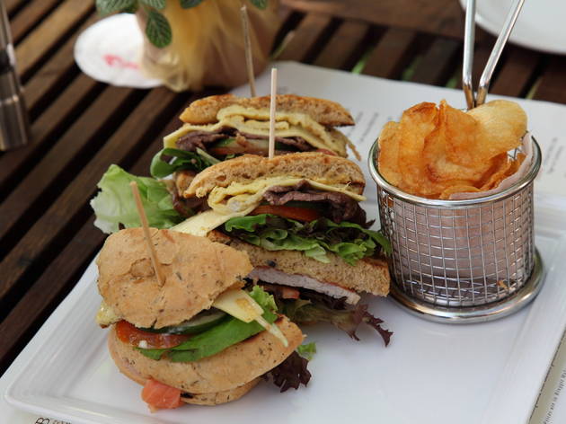 9am-10am: Ferringhi Coffee Garden 9am-10am: Ferringhi Coffee Garden