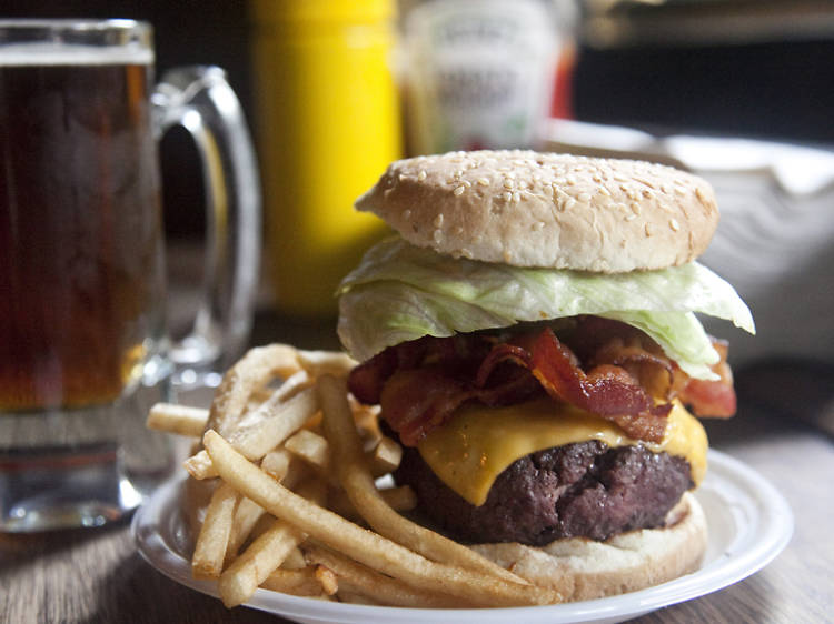 Cheeseburger at Corner Bistro