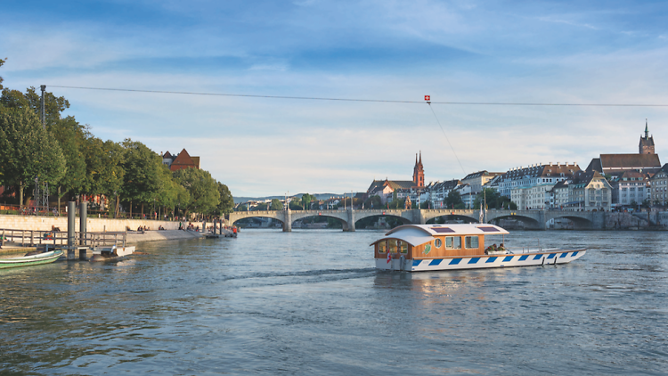 Eco-sail over the Rhine