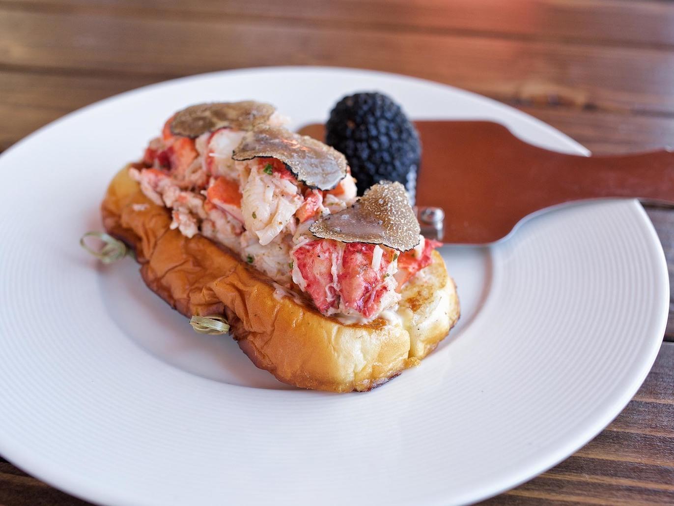 The best lobster rolls in Los Angeles to satisfy your cravings