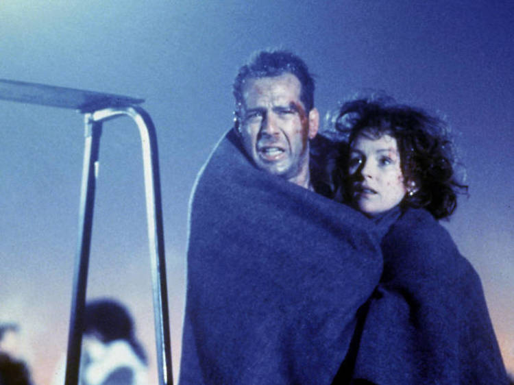 Die Hard 2 (1990) Die Hard 2 (1990)