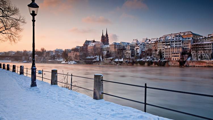 Sightseeing in the Old Town Basel