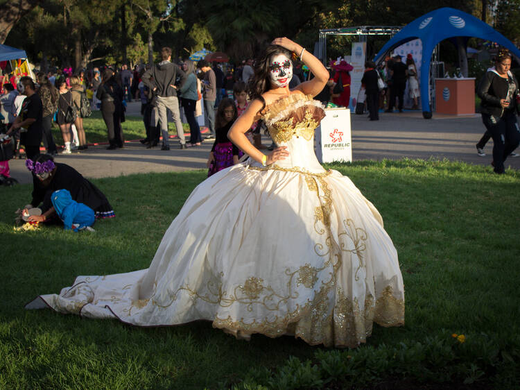 Dia de los muertos quinceanera dress best sale