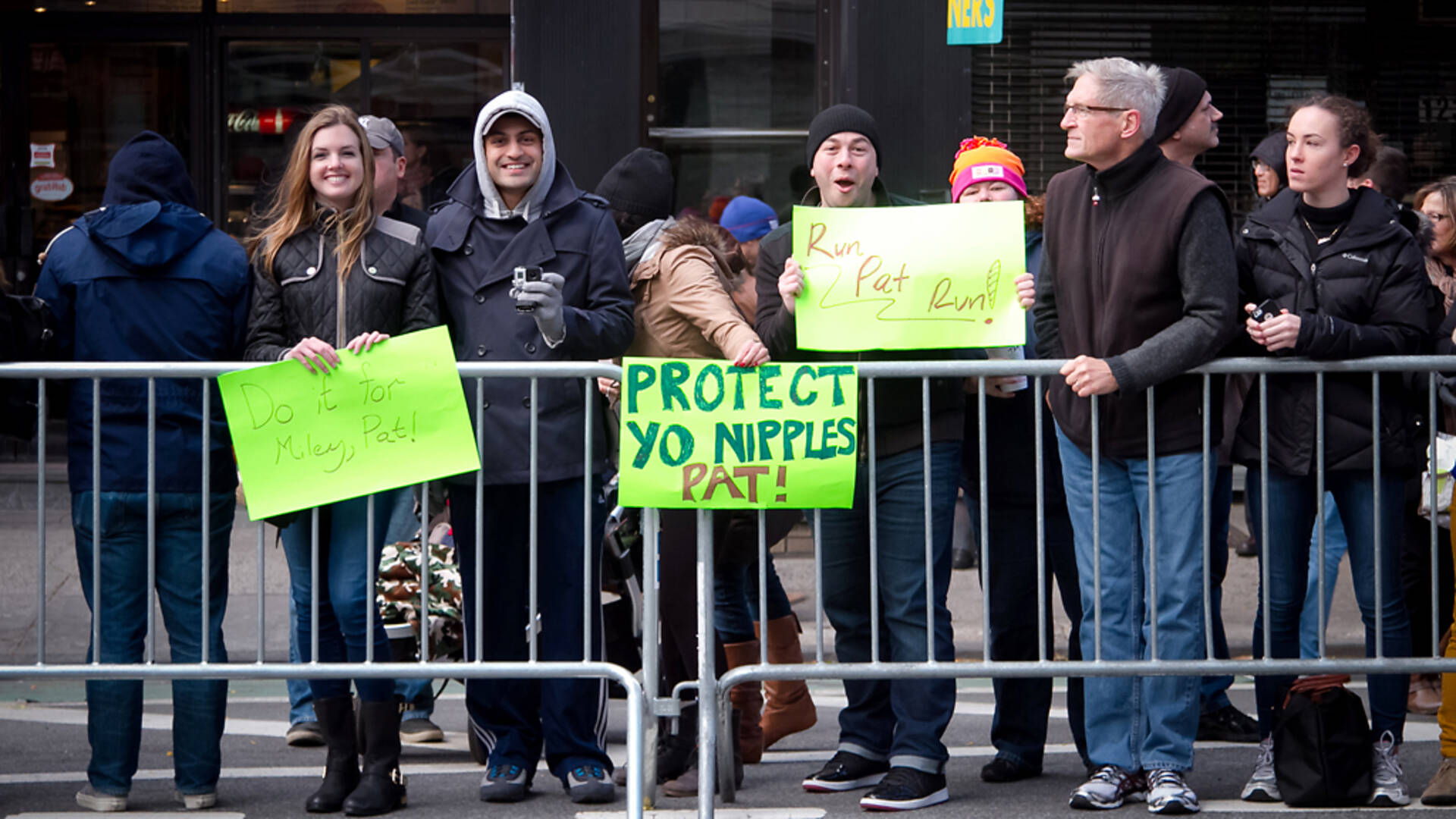 The 49 best signs from the 2014 New York City Marathon